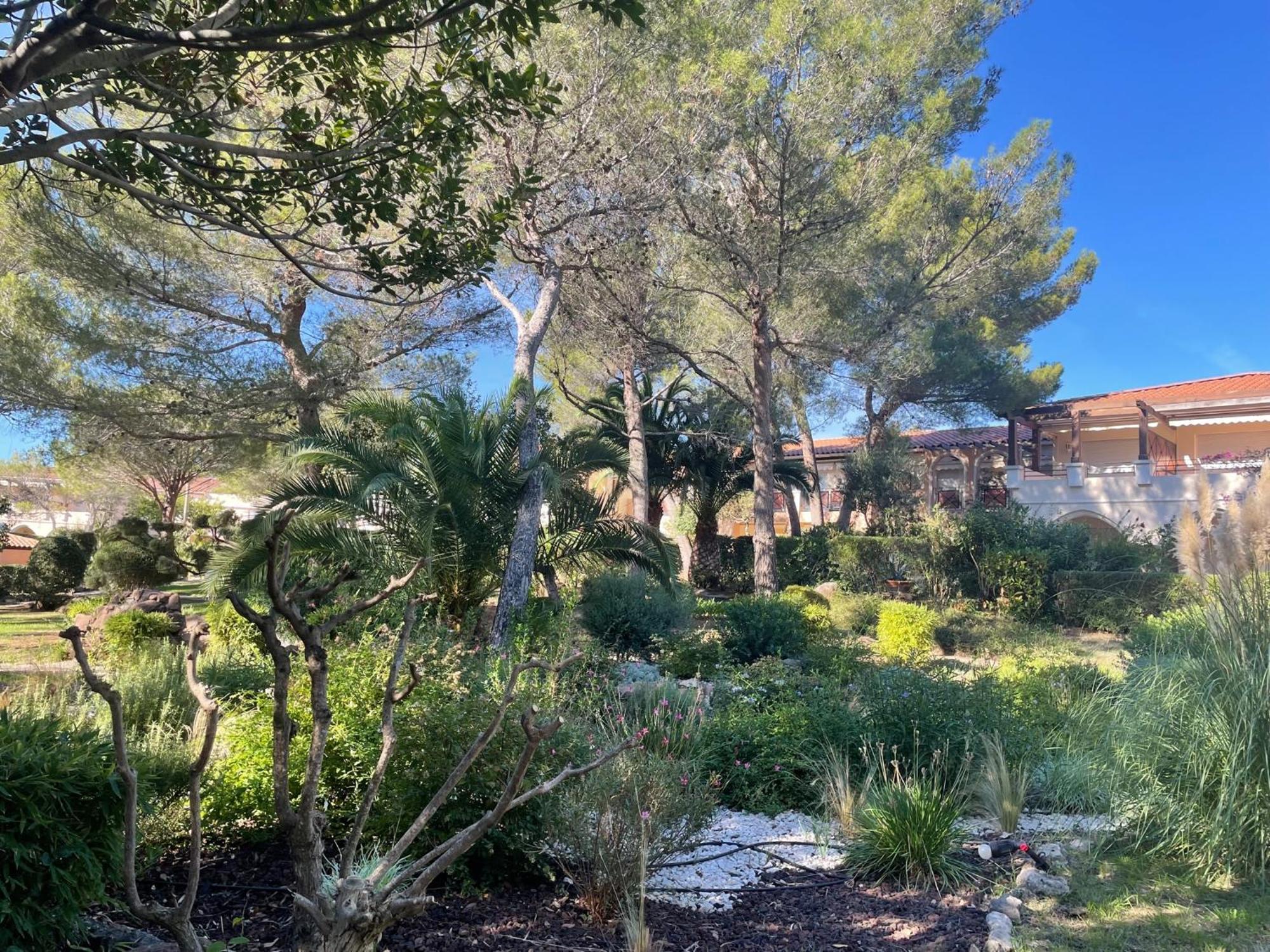 2 Pieces Saint Raphael Renove, Classe 4 Etoiles, 100 M Plages, Piscine, Tennis, Parc, Terrasse, Jardin Privatif Екстериор снимка