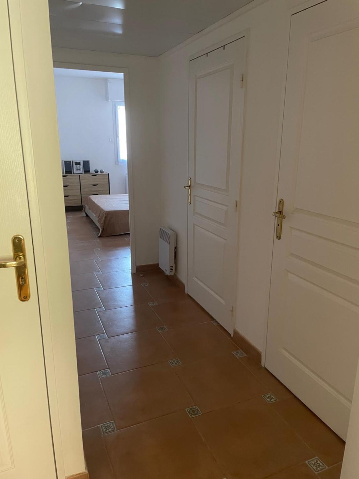 2 Pieces Saint Raphael Renove, Classe 4 Etoiles, 100 M Plages, Piscine, Tennis, Parc, Terrasse, Jardin Privatif Екстериор снимка