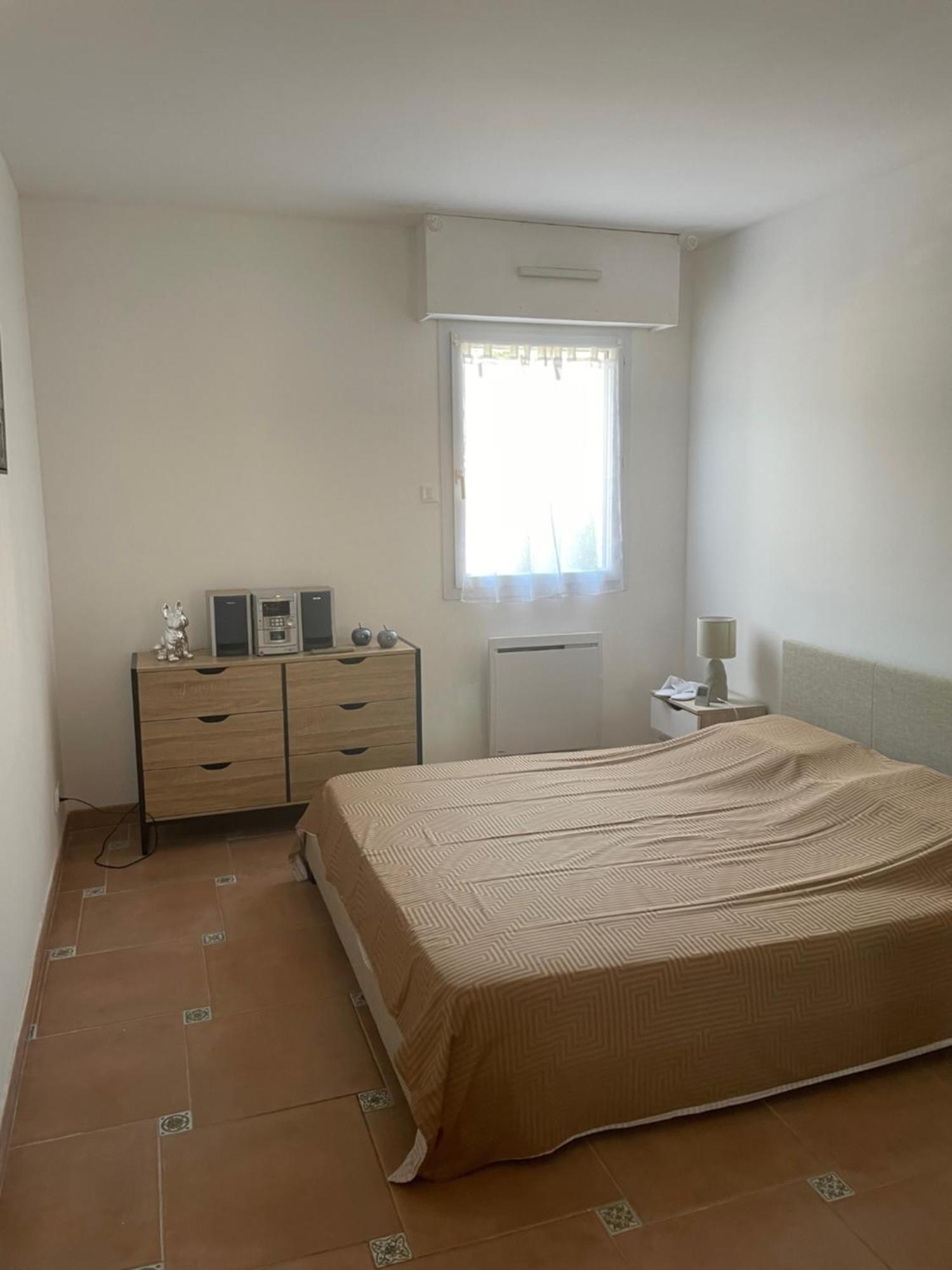 2 Pieces Saint Raphael Renove, Classe 4 Etoiles, 100 M Plages, Piscine, Tennis, Parc, Terrasse, Jardin Privatif Екстериор снимка